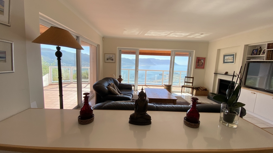5 Bedroom Property for Sale in Simons Kloof Western Cape